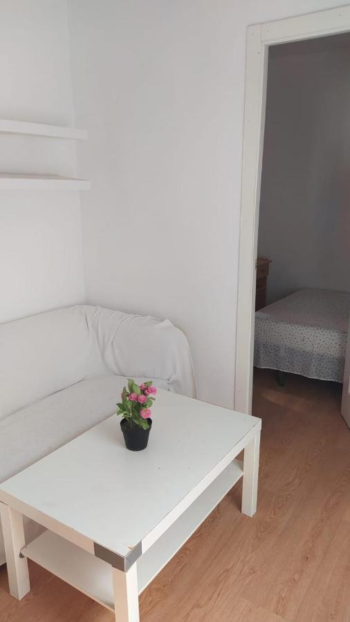 Apartamento En C. Maria Luisa 2 Dormitorios มาดริด ภายนอก รูปภาพ